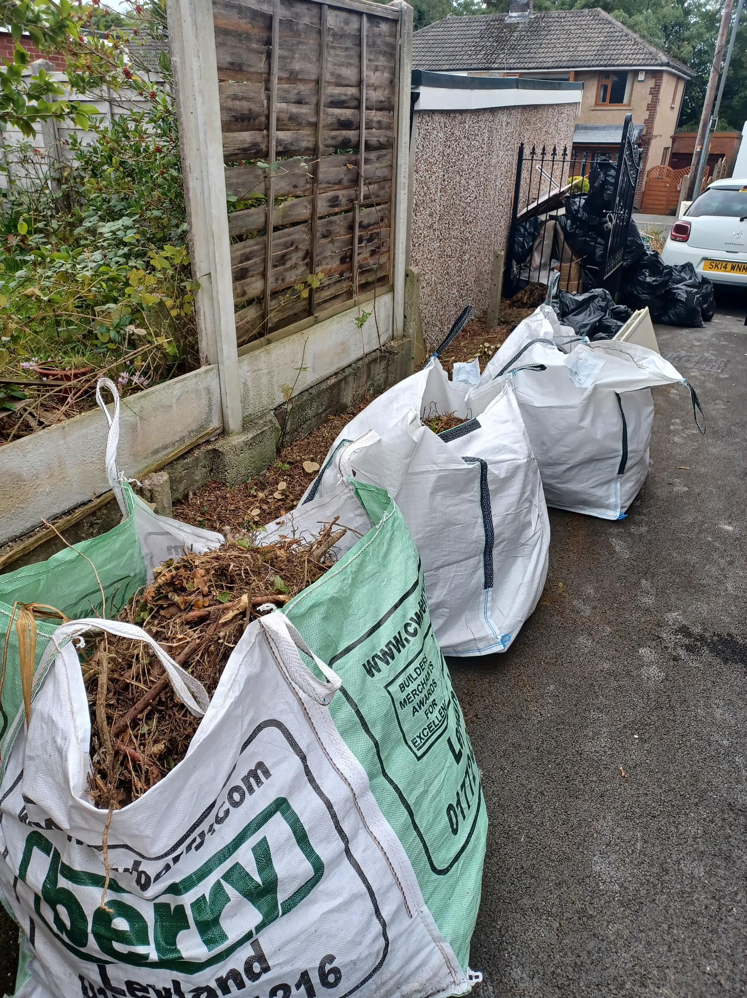 Skip Bag Blackburn